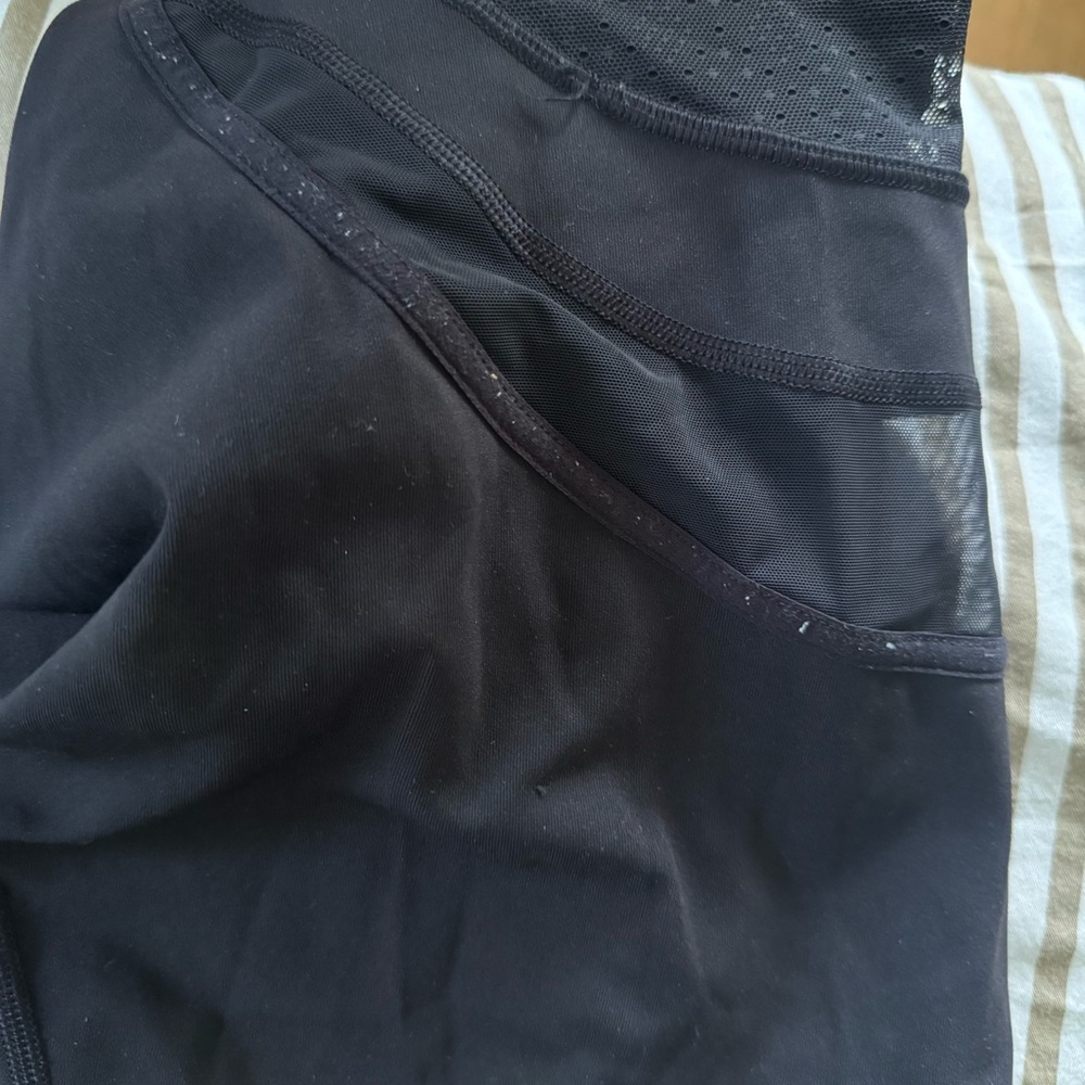 Lululemon Leggings with Mesh Detail - Picture 6 of 9